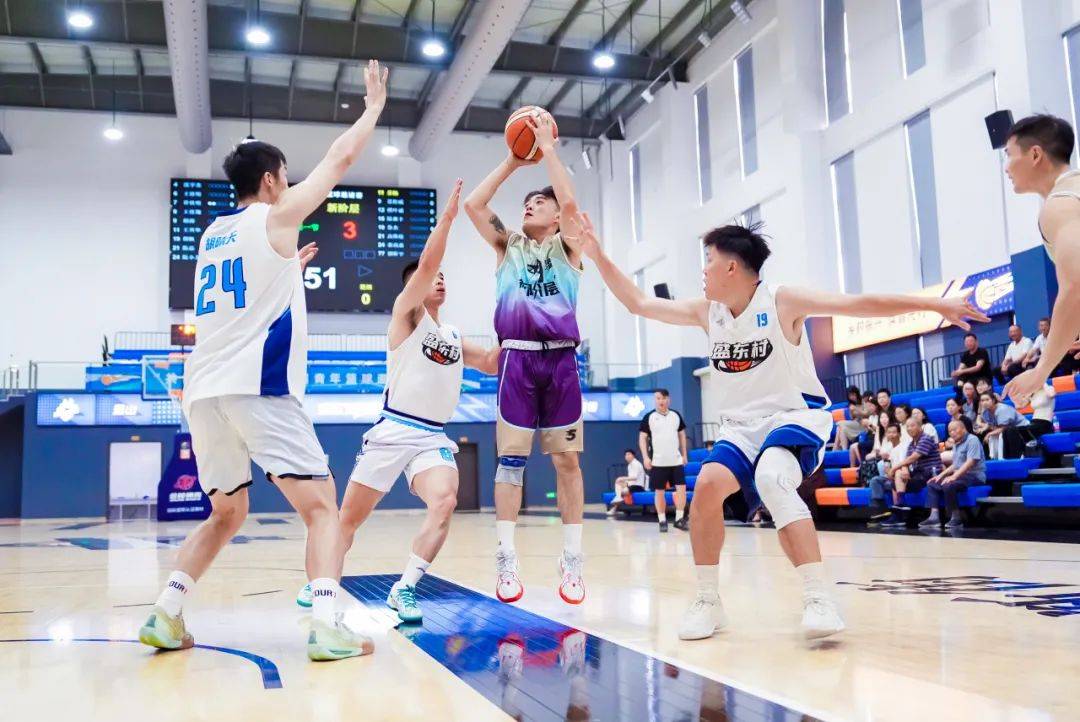 杏彩体育网页版登录入口-点燃篮球激情：全球球队蓄势待发的简单介绍