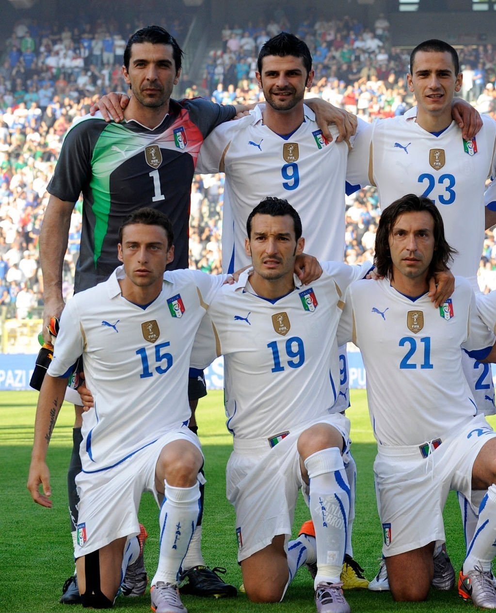 关于意大利足球迎来复兴,队员们为重返巅峰拼搏的信息 关于意大利足球迎来复兴,队员们为重返巅峰拼搏的信息