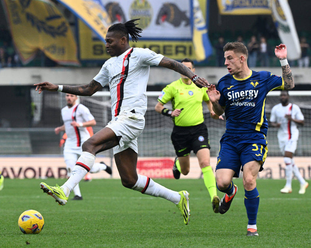 巴黎客场击败AC米兰,势如破竹晋级的简单介绍 巴黎客场击败AC米兰,势如破竹晋级的简单介绍