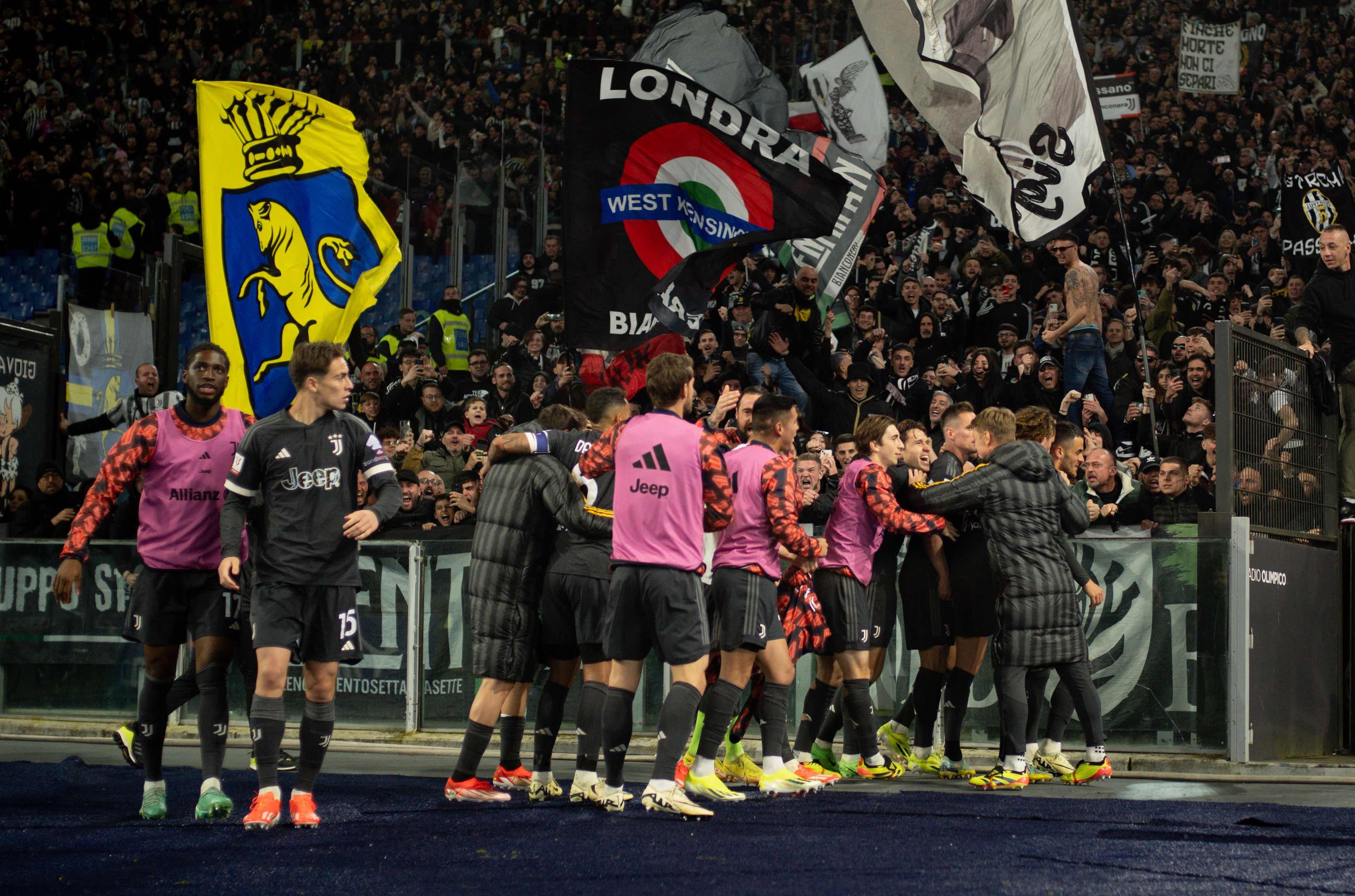 拉齐奥豪气冲天,准备与尤文图斯一决胜负的简单介绍 拉齐奥豪气冲天,准备与尤文图斯一决胜负的简单介绍