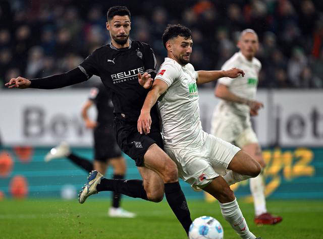 塞尔塔首发主力接连受伤,主帅头痛无解的简单介绍 塞尔塔首发主力接连受伤,主帅头痛无解的简单介绍