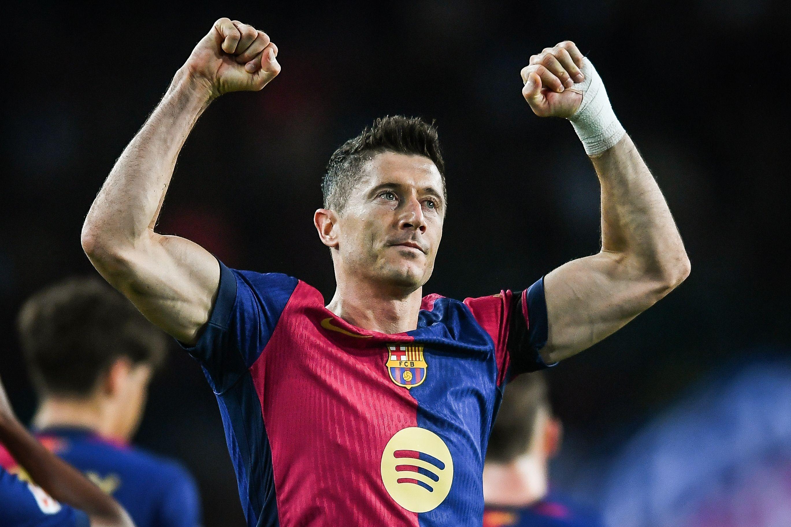 巴塞罗那实现四连胜，顶级球员表现抢眼