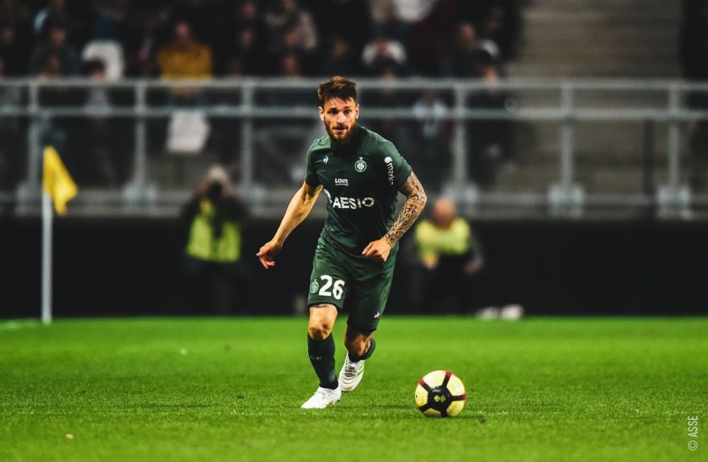 轻松取胜!法兰克福队取得漂亮胜利 轻松取胜!法兰克福队取得漂亮胜利