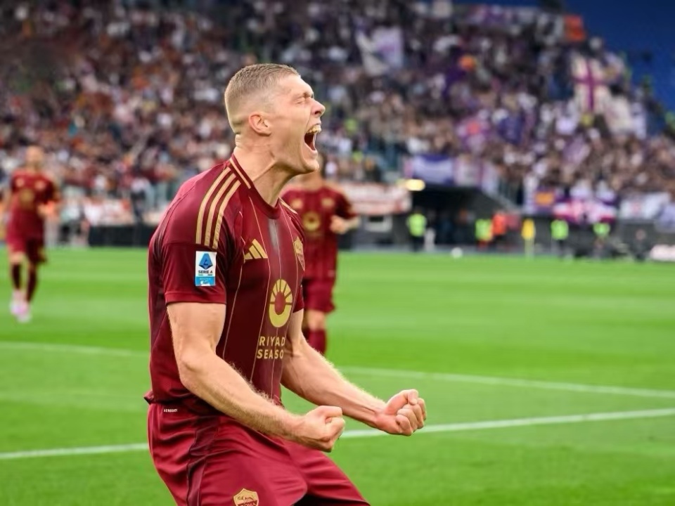 杏彩体育亚洲官网-意甲强队备战欧战，球员状态备受关注