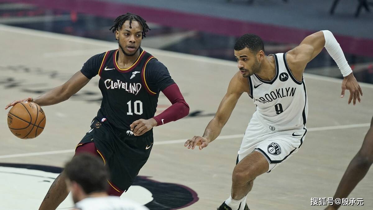 战役最后阶段,球队锁定了胜局 战役最后阶段,球队锁定了胜局