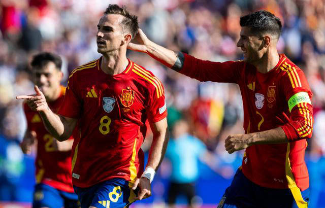 杏彩体育官方入口-比利时惊险逆转，意大利迎战葡萄牙