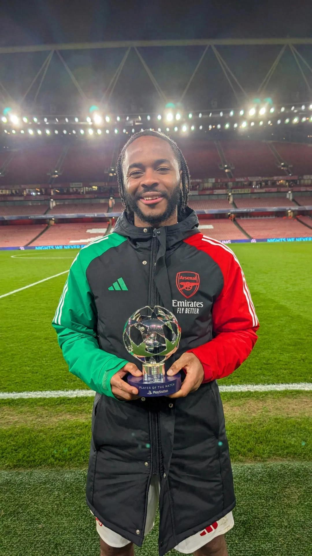 阿森纳欲引进巴萨边锋欧冠资格未能保障引援前路.的简单介绍