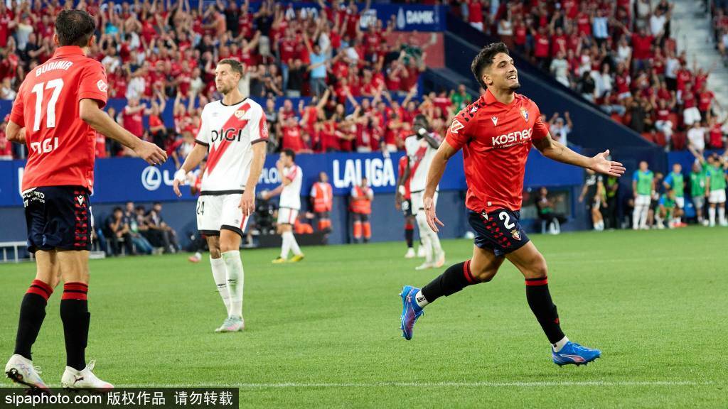 包含塞维利亚客场大胜瓦拉多利德,保持不败纪录的词条 包含塞维利亚客场大胜瓦拉多利德,保持不败纪录的词条