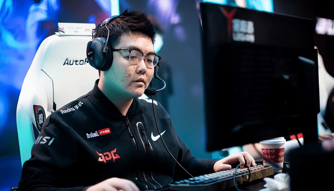 战队实力:赛场不相让真实实力暴露的简单介绍 战队实力:赛场不相让真实实力暴露的简单介绍