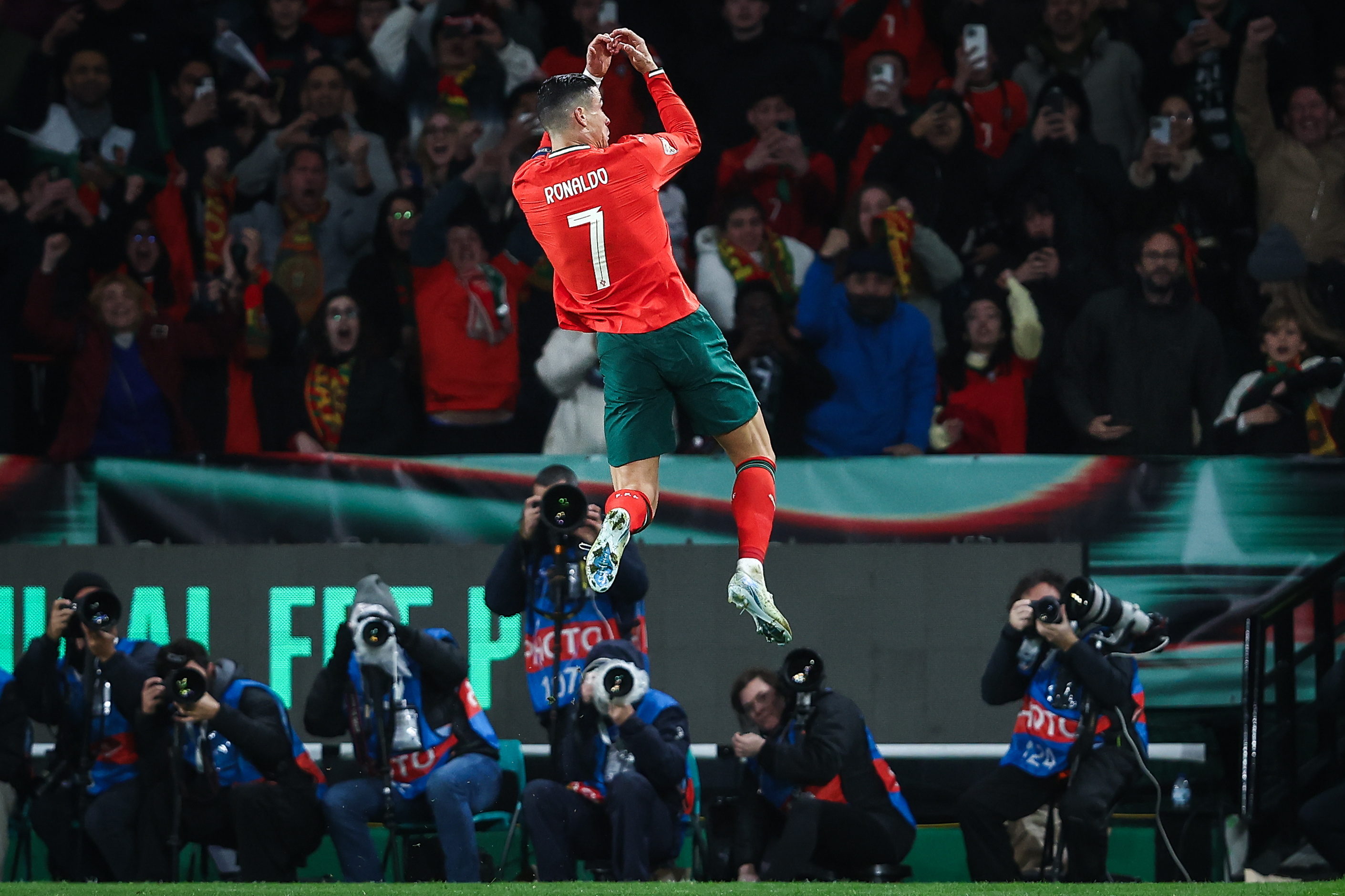 包含葡萄牙大胜卢森堡,实力有了清晰提升的词条 包含葡萄牙大胜卢森堡,实力有了清晰提升的词条