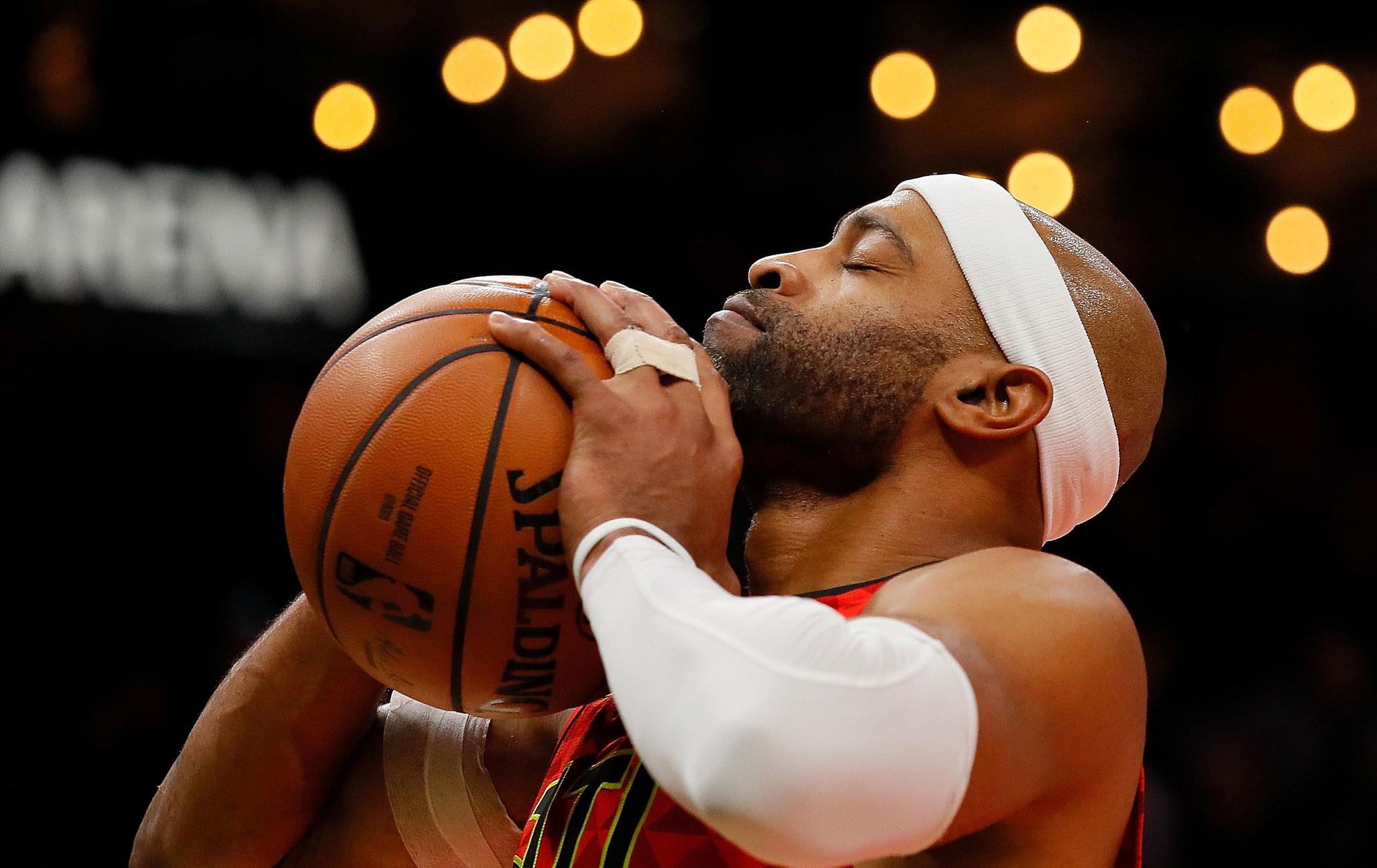 杏彩体育登录-猛龙客场大胜骑士，加西亚突破20分大关的简单介绍